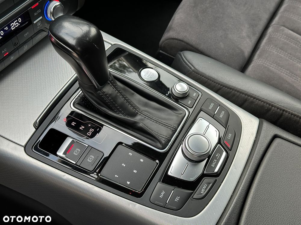 Audi A6 Avant 2.0 TDI Ultra S tronic - 23