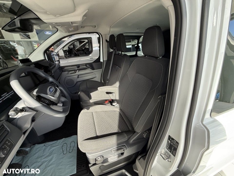 Ford Transit Custom - 8