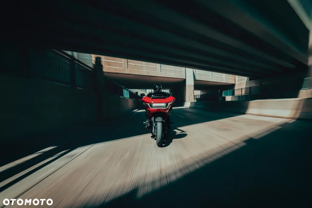 Harley-Davidson Touring Road Glide - 7