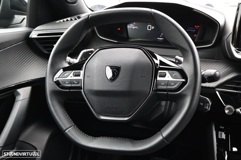 Peugeot 2008 1.2 Hybrid Allure e-DCS6 - 8