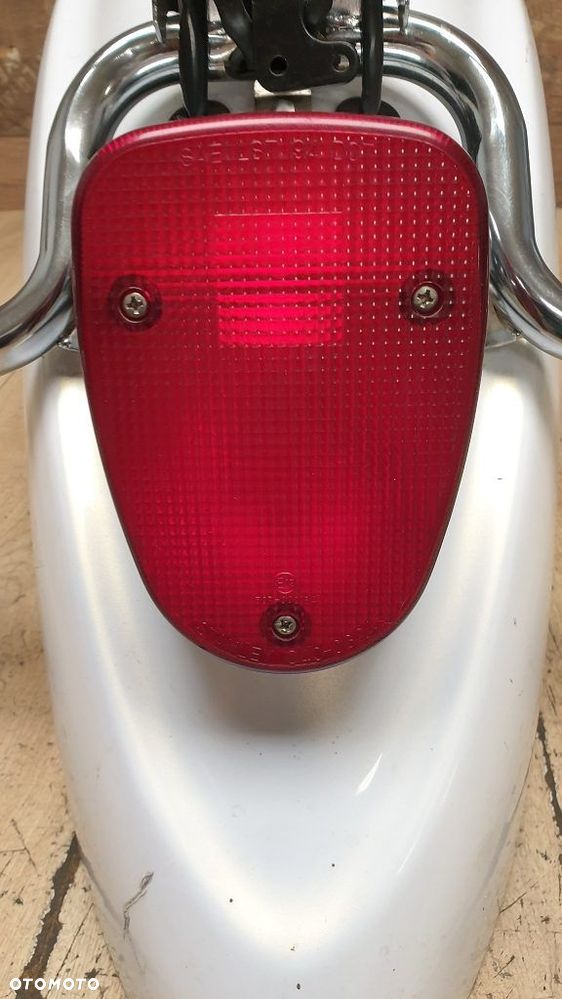 Błotnik tył lampa kierunkowskazy Yamaha XVS1100 Drag Star Classic - 4