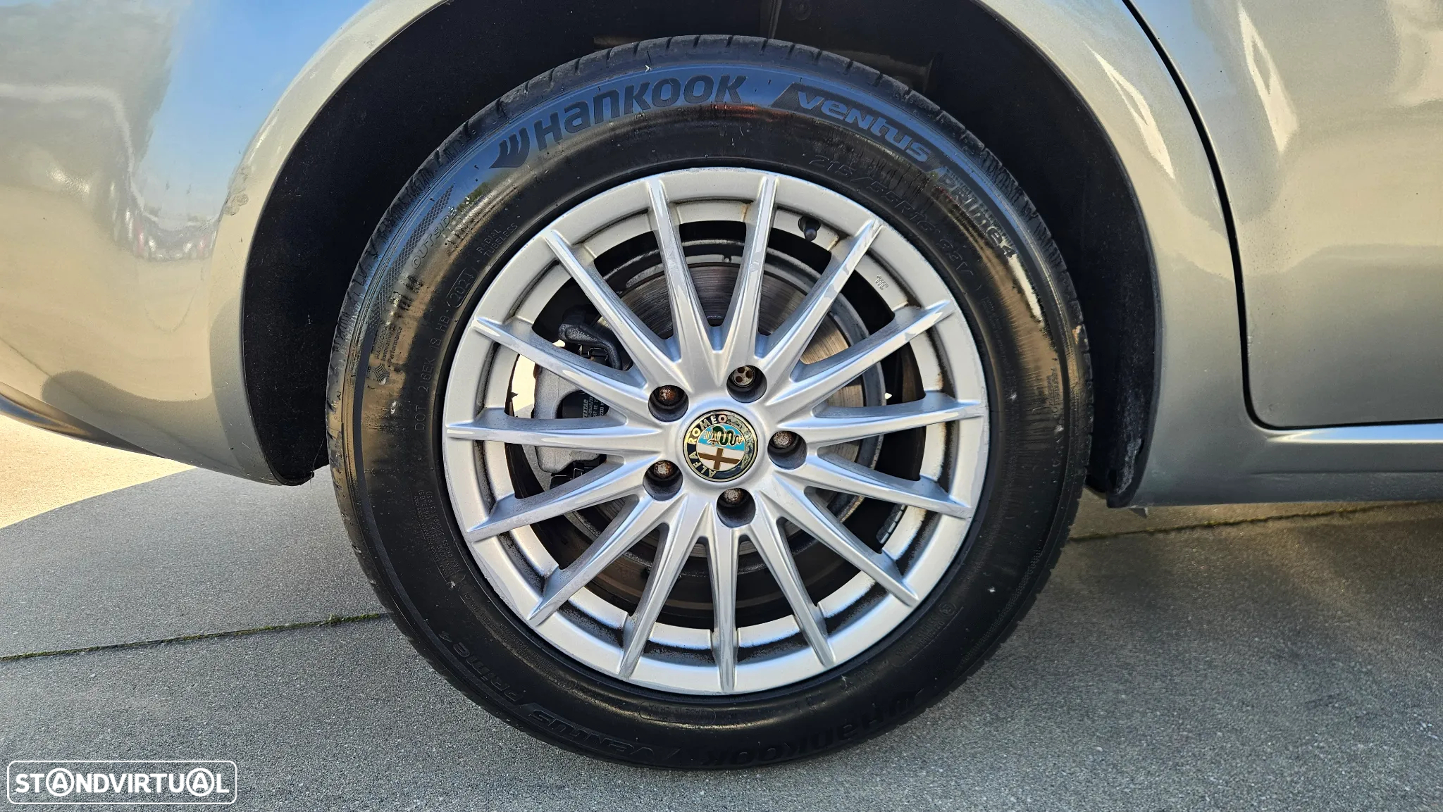 Alfa Romeo 159 Sportwagon 1.9 JTDm 16V Elegante - 37