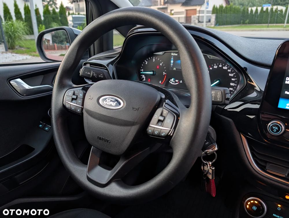Ford Fiesta 1.5 TDCi SYNC Edition - 10