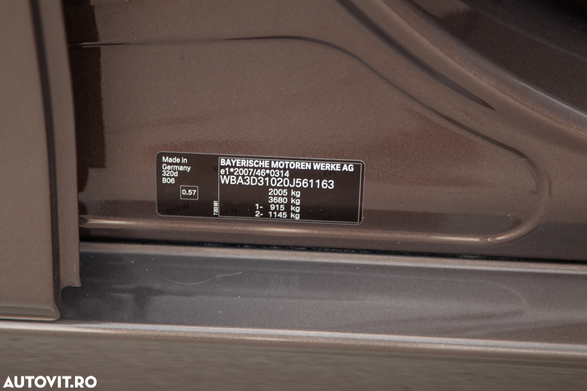 BMW Seria 3 320d Aut. Luxury Line - 36