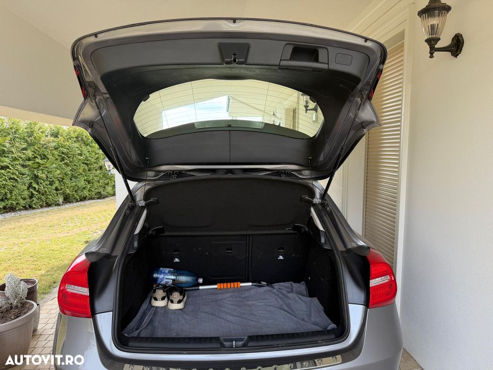 Mercedes-Benz GLA 200 CDI 4MATIC Aut. - 22