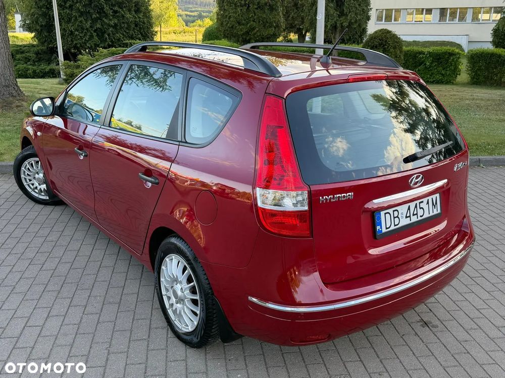 Hyundai i30 i30cw 1.4 Comfort - 24