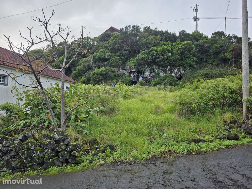 Terreno com Potencial de Construção - Calhau da Piedade, Lajes do Pico - Grande imagem: 3/14