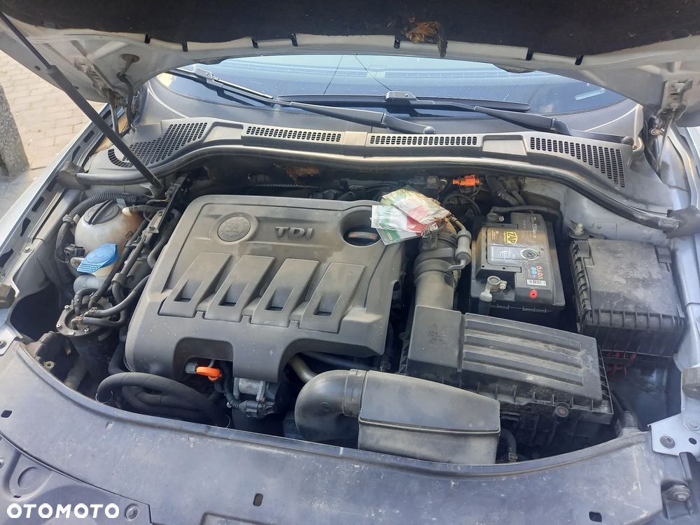 Skoda Superb 2.0 TDI Comfort DSG - 3