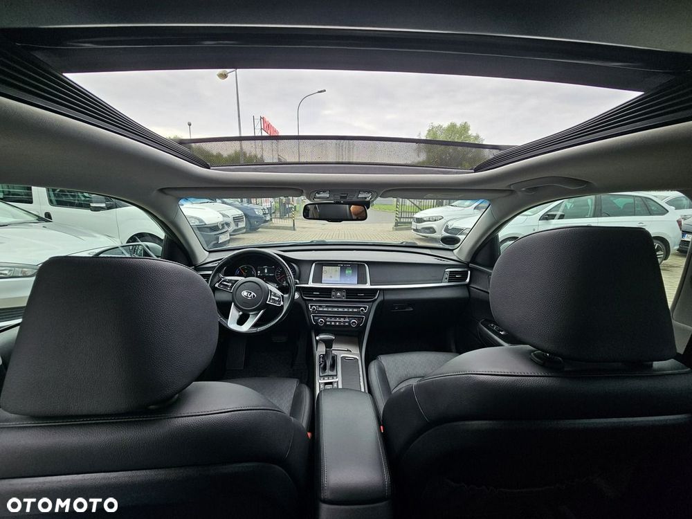 Kia Optima - 25