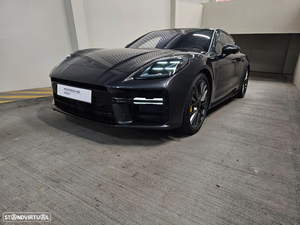 Porsche Panamera Turbo S E-Hybrid - 1