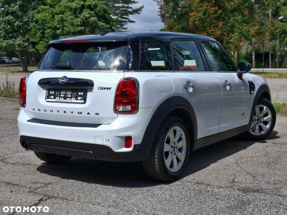 MINI Countryman Cooper ALL4 Classic Trim - 5