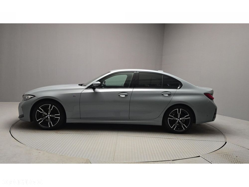 BMW Seria 3 320d xDrive M Sport - 3