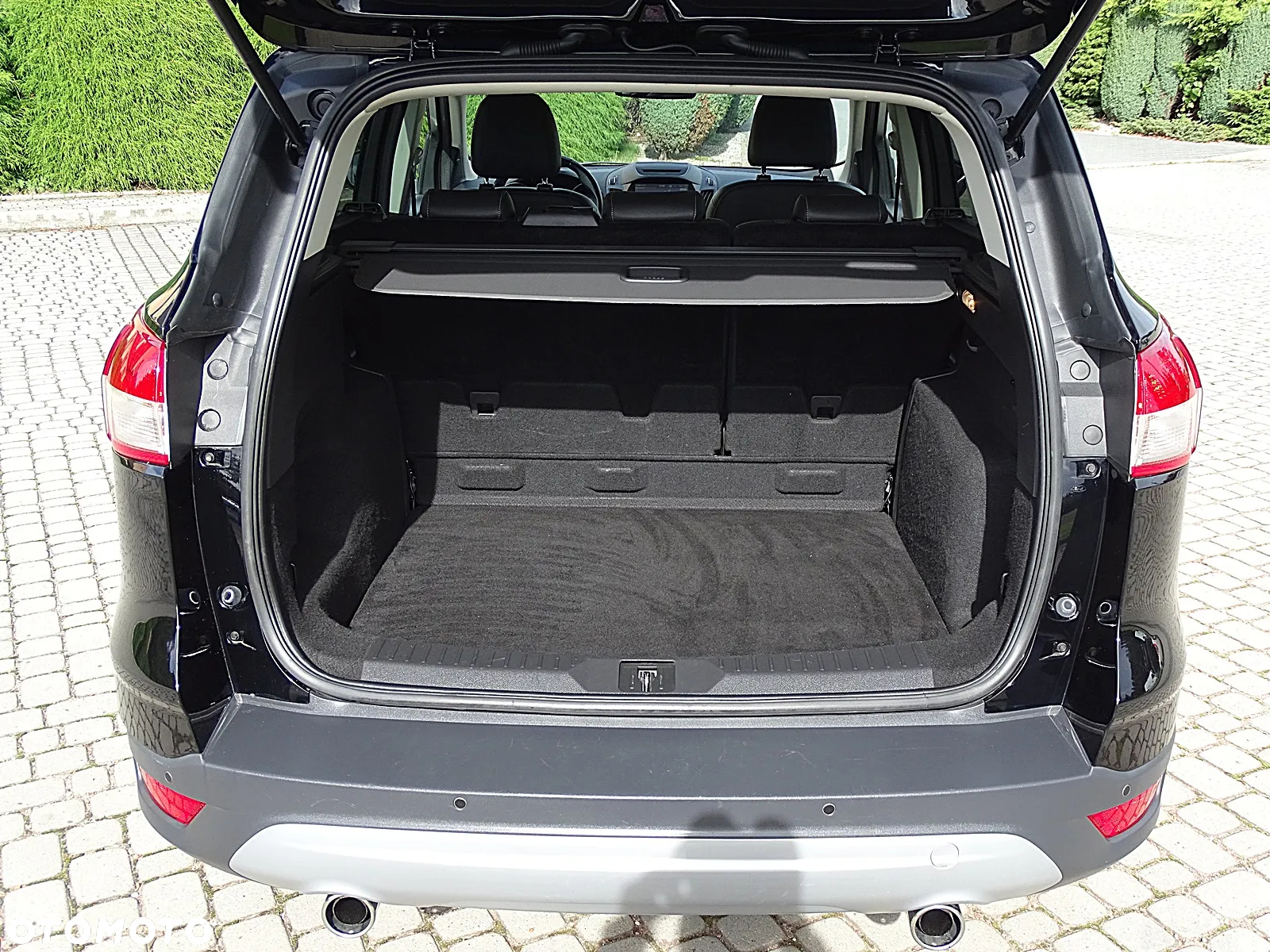 Ford Kuga 1.5 EcoBoost 2x4 Titanium - 35