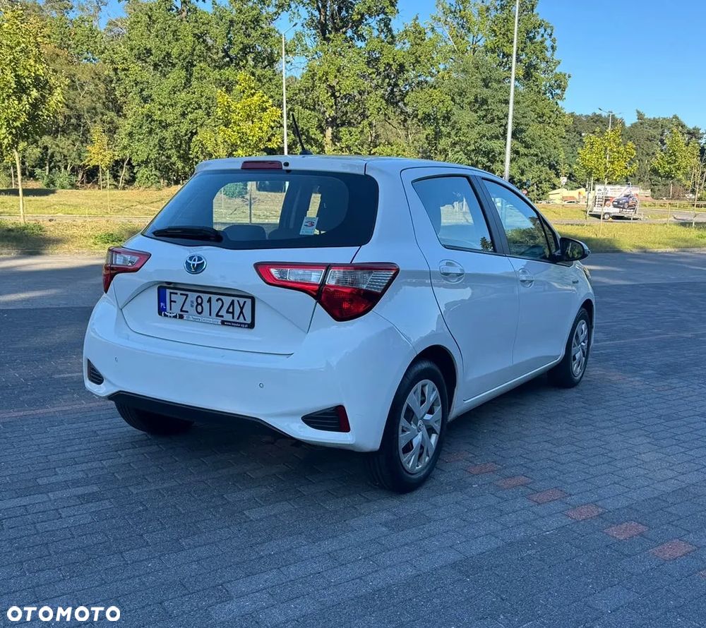 Toyota Yaris - 3