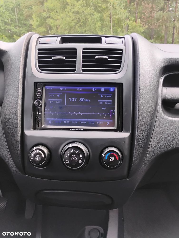Kia Sportage 2.0 LX - 27