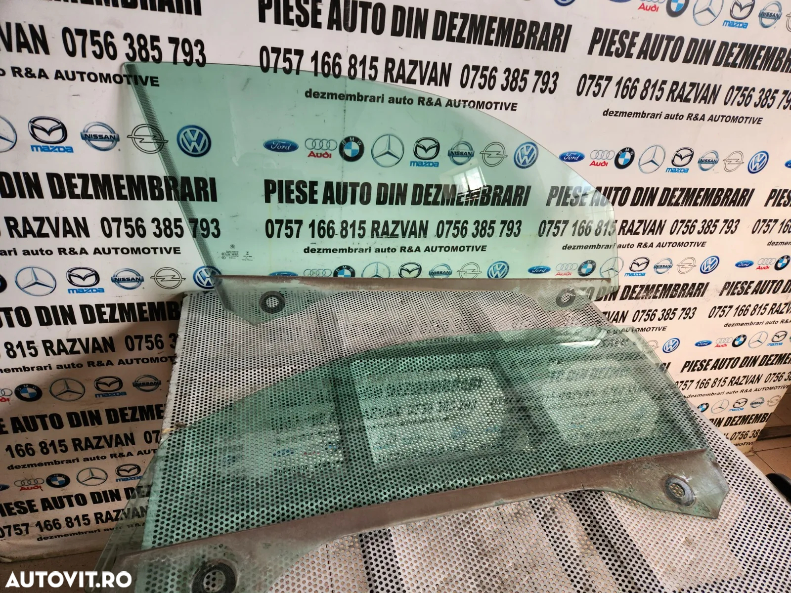 Geamuri Geam Stanga Dreapta Bmw Seria 4 Coupe Cabrio F32 F33 F82 F83 Dezmembrez Bmw Seria 4 F32 F33 - 3