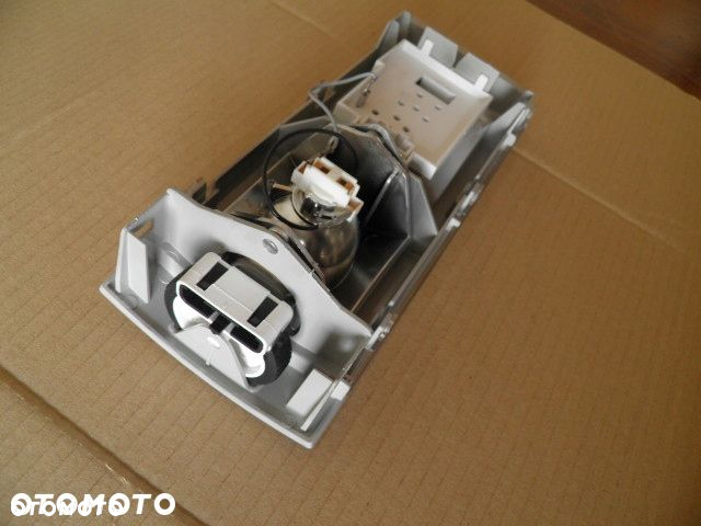 LAMPKA OŚWIETLENIA VW T5 VW T6 MULTIVAN 7E5947291 - 8