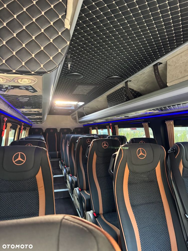 Mercedes-Benz Sprinter 519 - 5