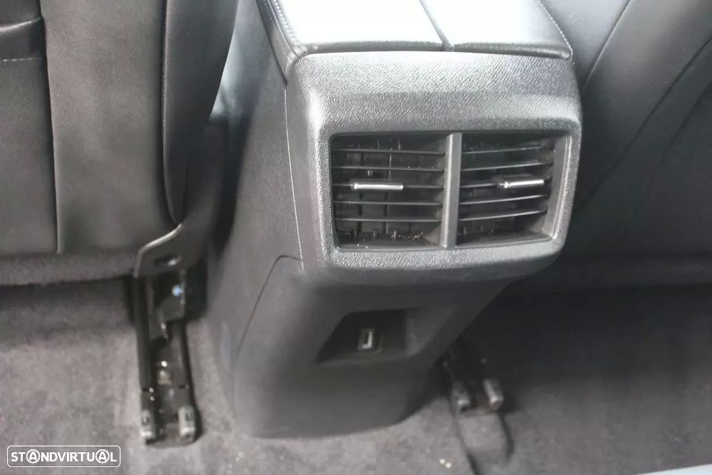 Citroën C5 Aircross 1.2 PureTech Plus - 23