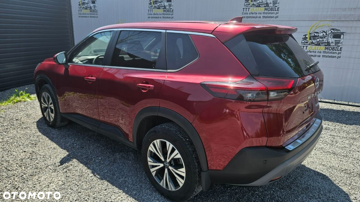 Nissan Rogue - 16