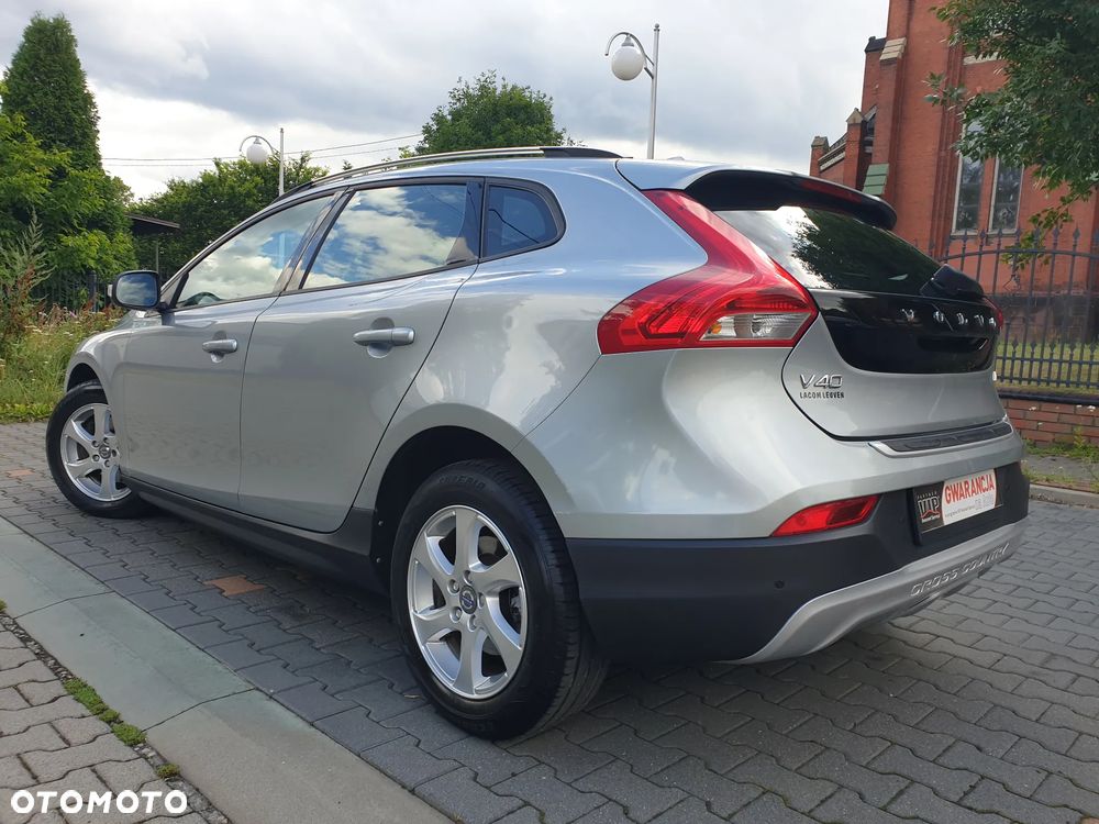 Volvo V40 Cross Country D2 Summum - 5