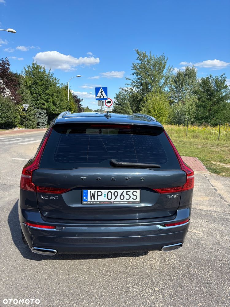 Volvo XC 60 B4 D AWD Inscription - 3