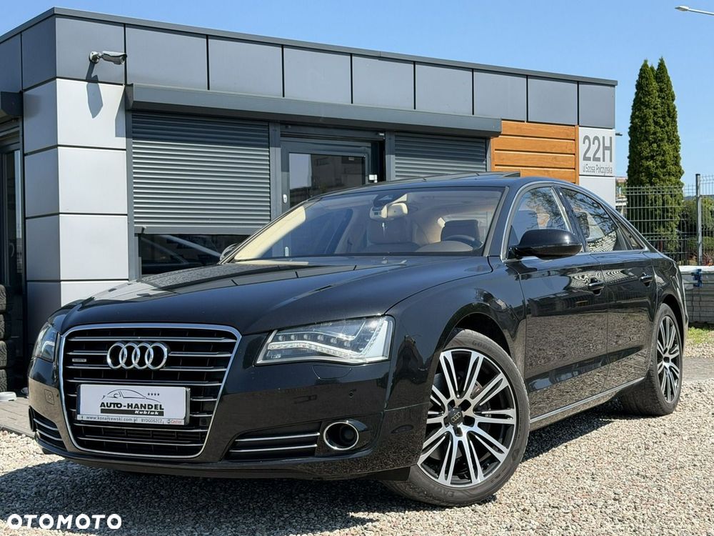Audi A8 - 1