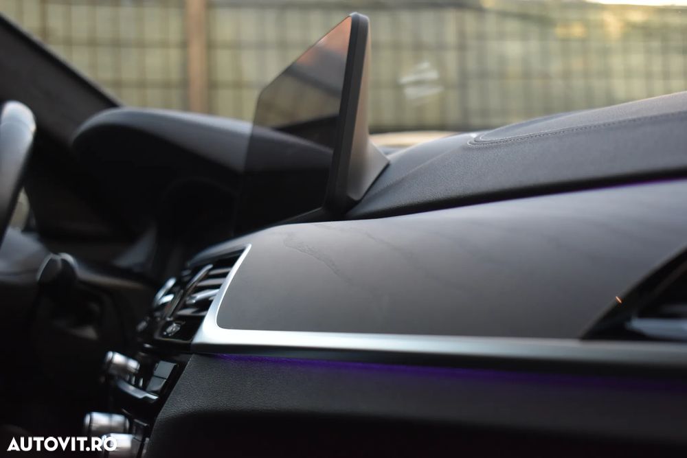 BMW Seria 5 530e Aut. Luxury Line - 22