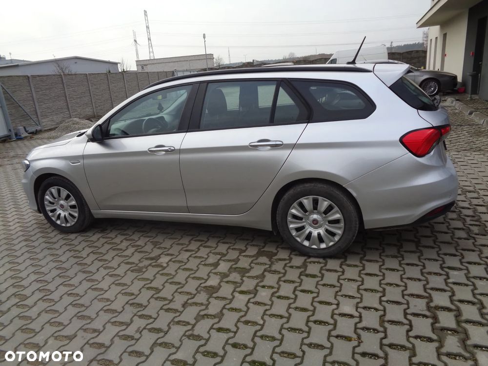 Fiat Tipo 1.3 MultiJet Lounge - 4