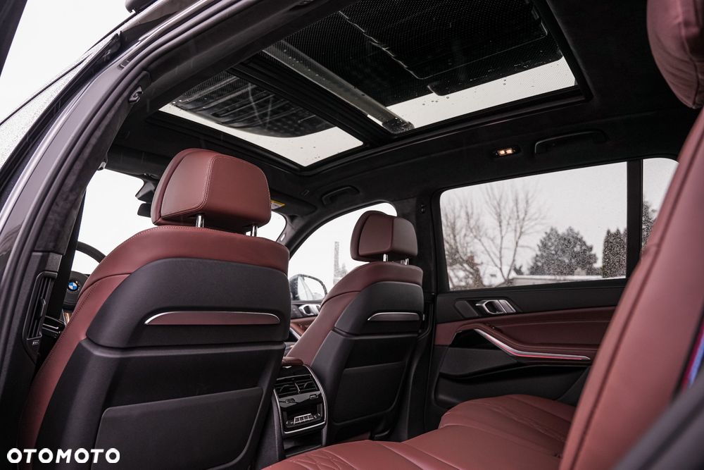 BMW X7 - 37