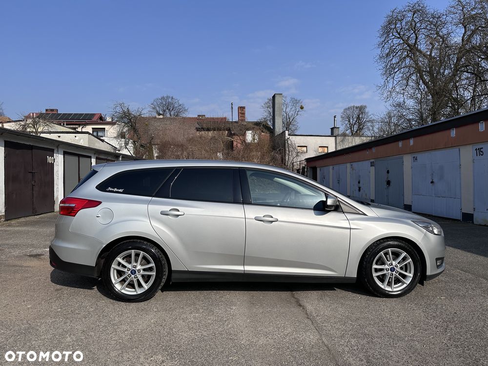 Ford Focus 1.5 TDCi Trend - 6
