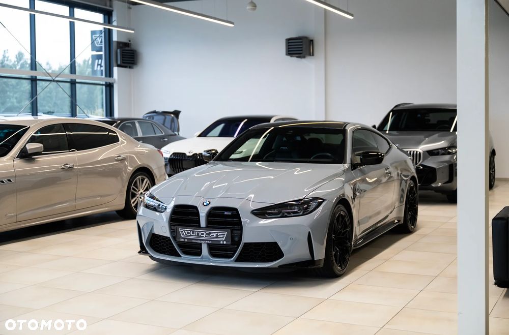 BMW M4 Competition M xDrive sport - 2