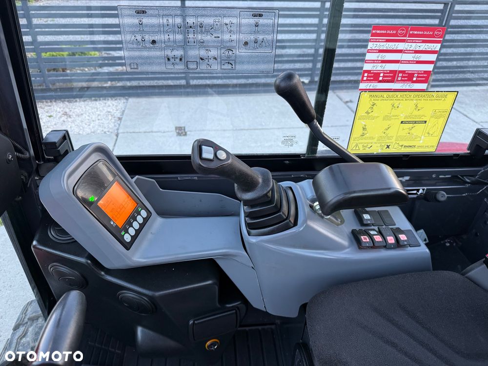 Yanmar SV26 - 17