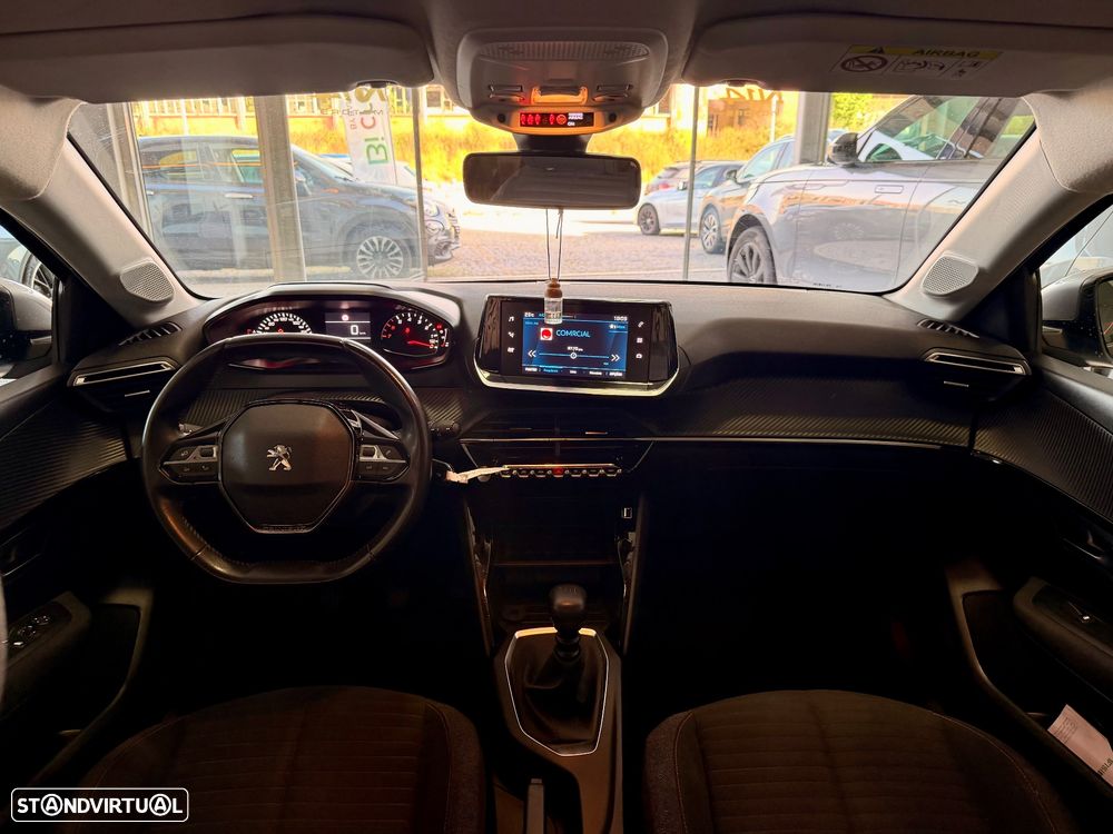 Peugeot 208 1.2 PureTech Active - 5