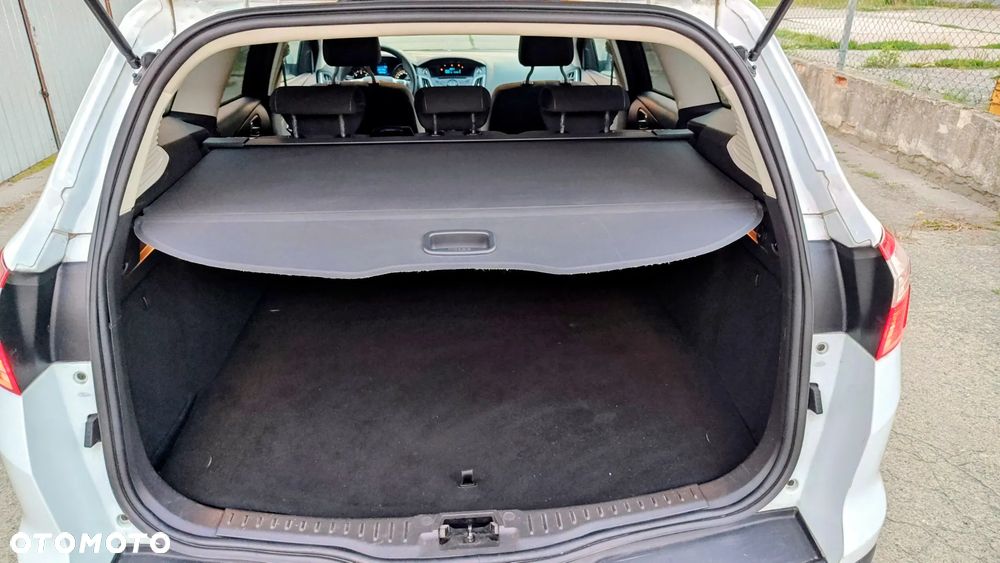 Ford Focus 1.6 TDCi DPF Ambiente - 10