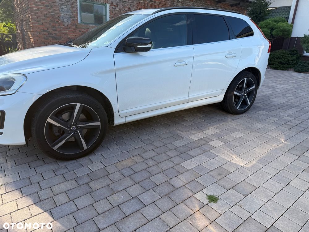 Volvo XC 60 - 8