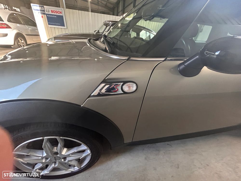 MINI 3 Portas Cooper S - 24