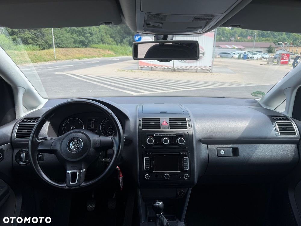 Volkswagen Touran 1.6 TDI DPF BlueMotion Technology Comfortline - 12