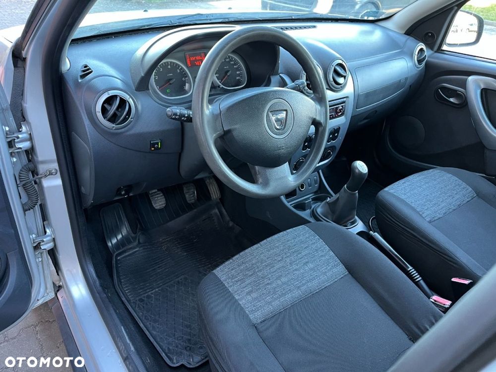 Dacia Duster 1.6 Ambiance - 8