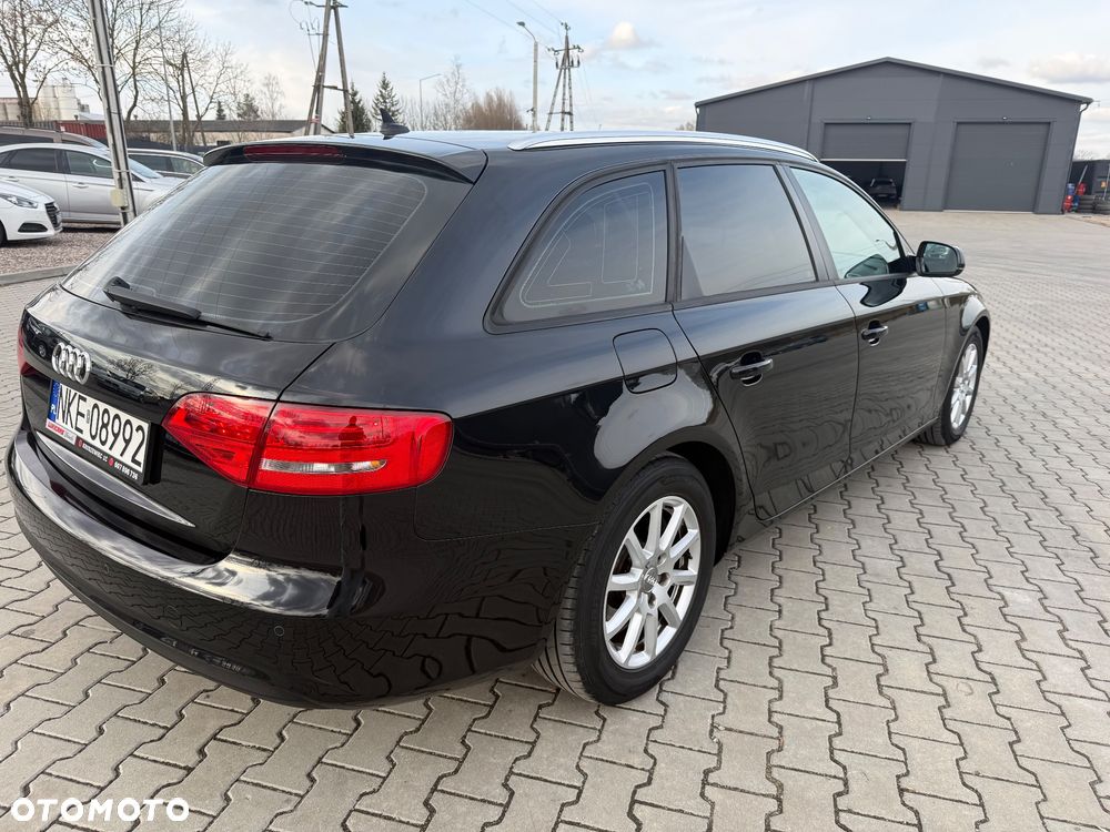 Audi A4 Avant 2.0 TDI Limited Edition - 9