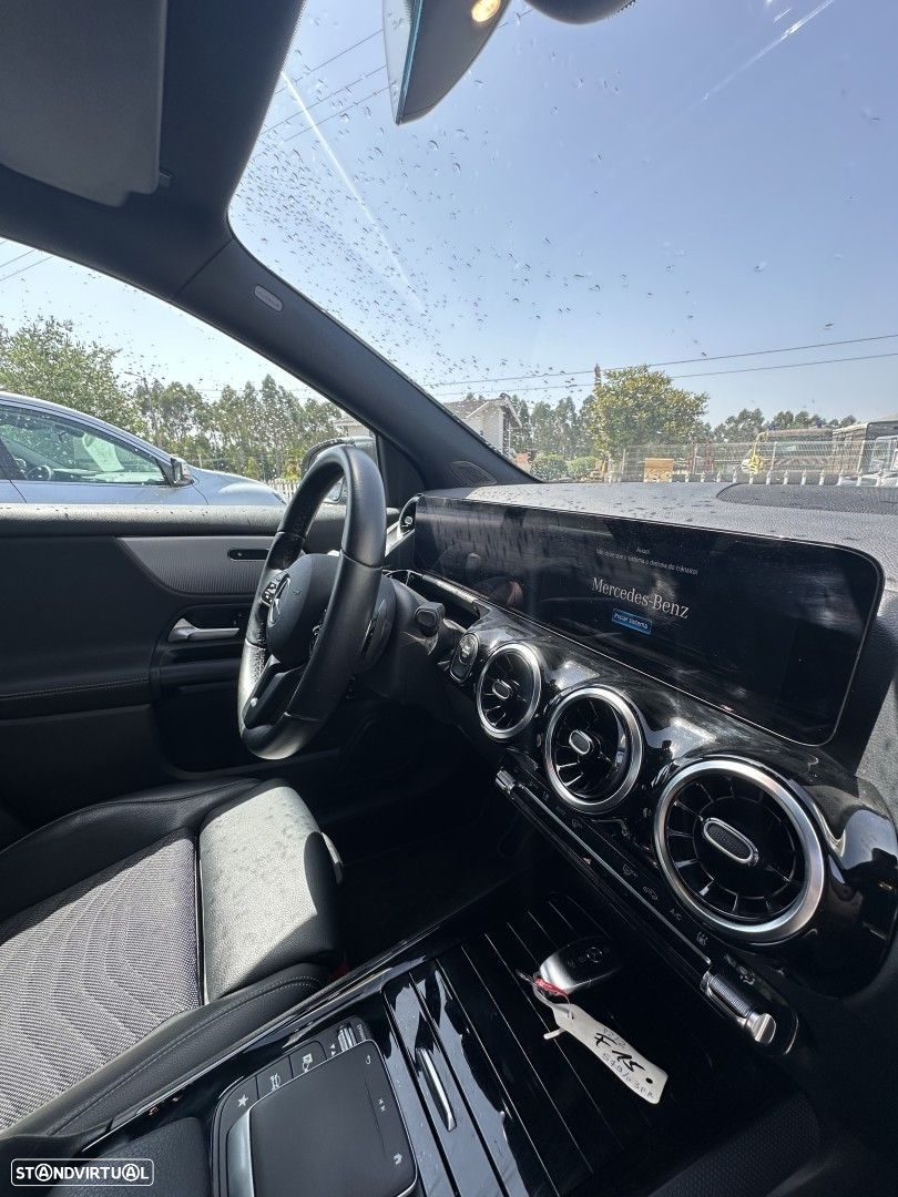 Mercedes-Benz GLA 250 e Style - 12