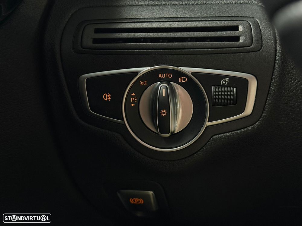 Mercedes-Benz C 220 d Aut. - 27