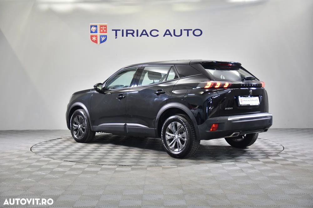 Peugeot 2008 - 4