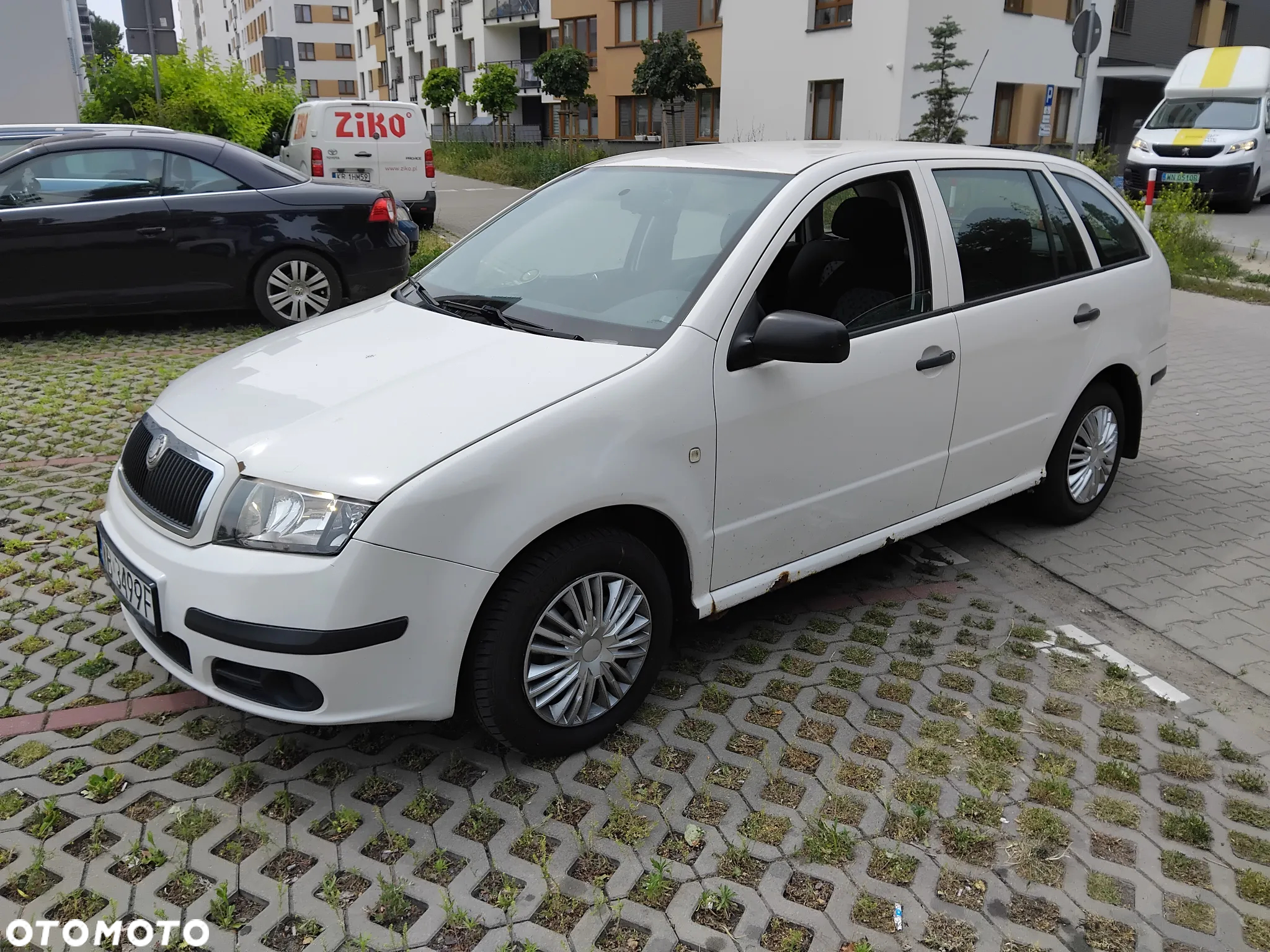 Skoda Fabia 1.4 16V Active - 4
