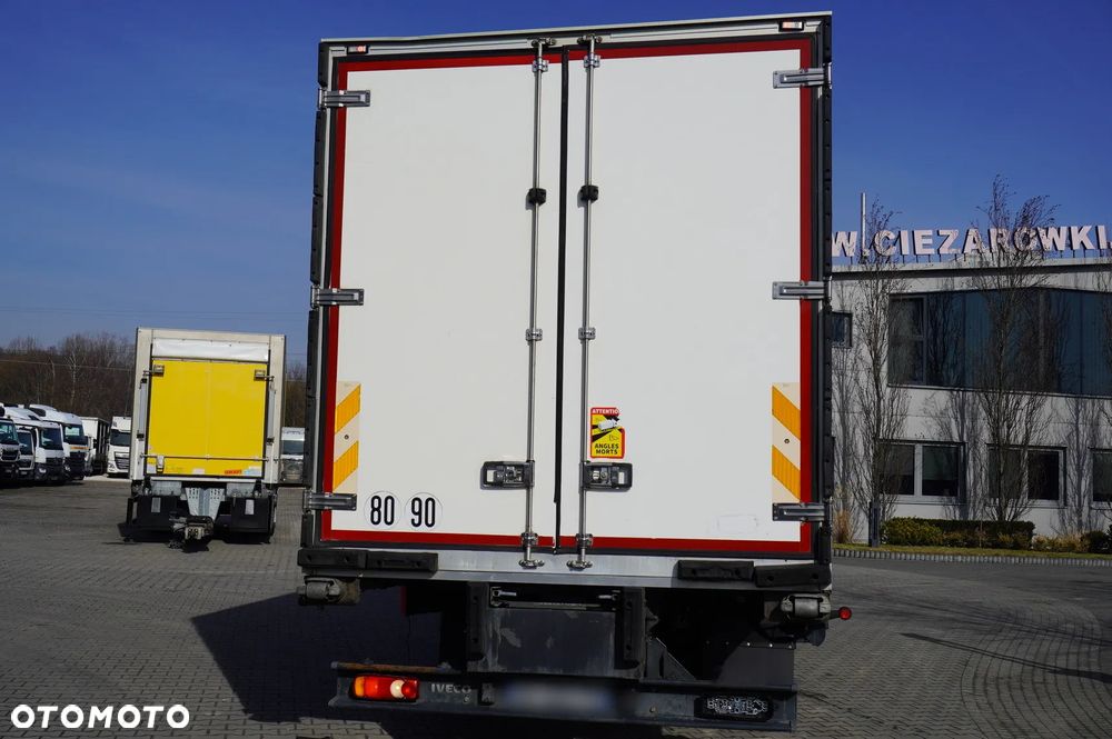 Iveco Eurocargo 140-190 4x2 E6 / Chłodnia hakowa / Podnośnik do tusz Dhollandia / Carrier Supra 850 - 3