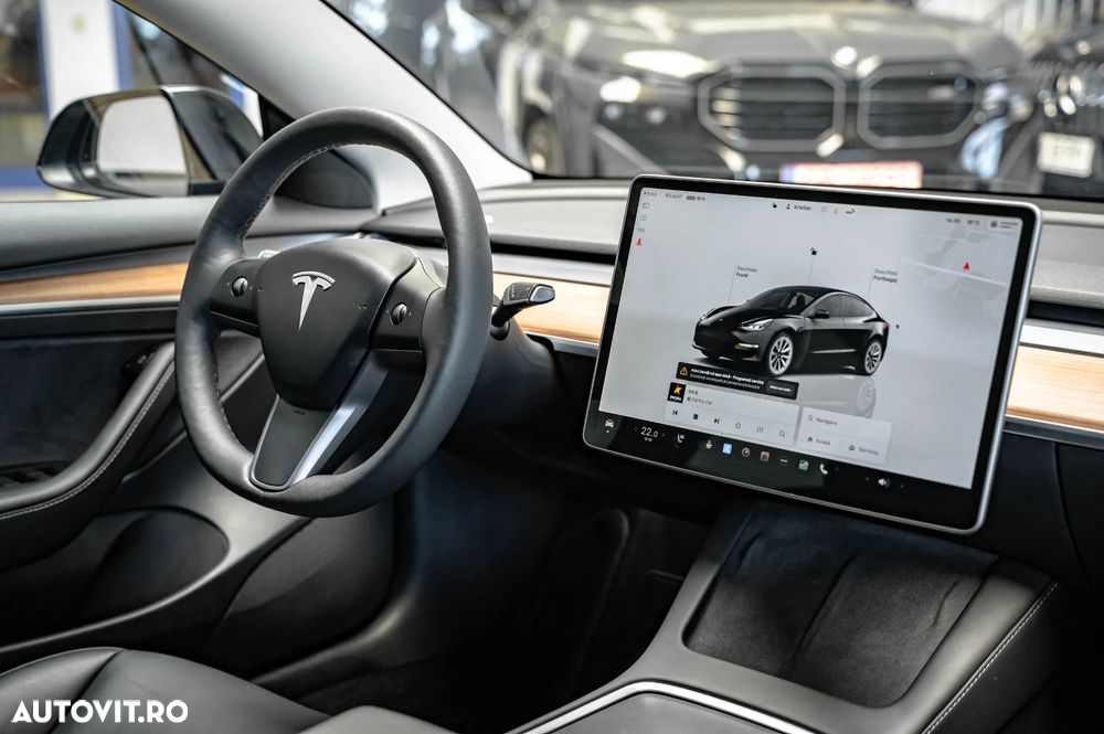 Tesla Model 3 Langstreckenbatterie Allradantrieb Dual Motor - 18