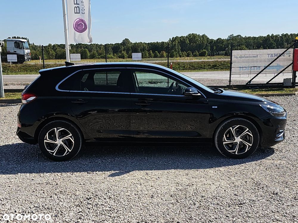 Hyundai i30 1.5 T-GDI 48V Smart DCT - 4