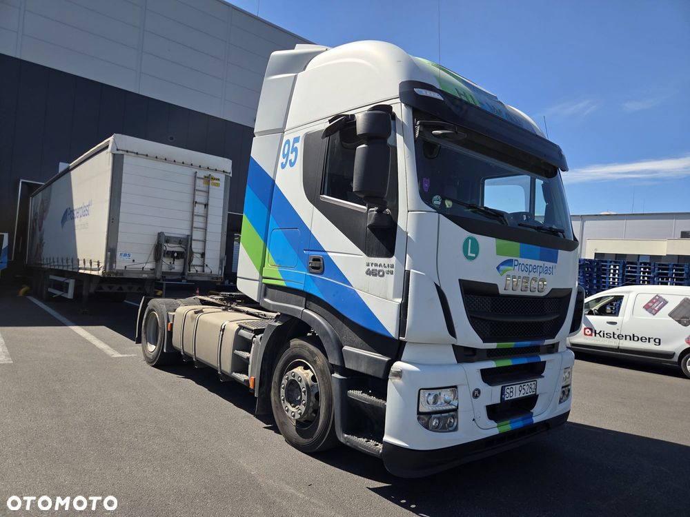 Iveco Stralis Hi-Way - 2