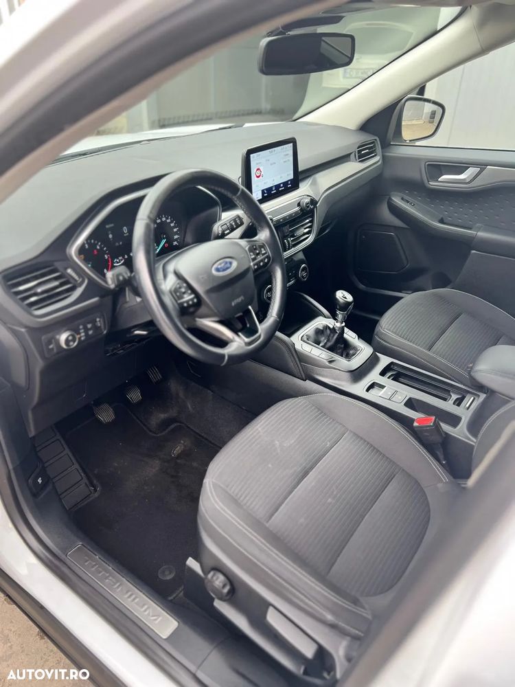 Ford Kuga 2.0 EcoBlue Hybrid TITANIUM - 14