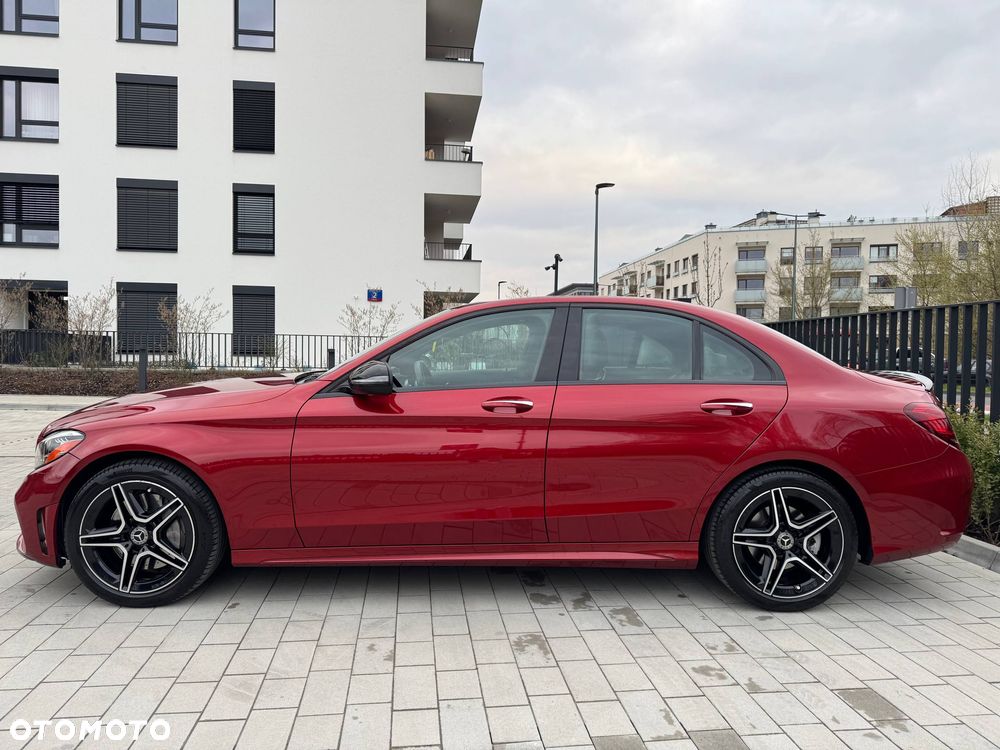 Mercedes-Benz Klasa C 300 4Matic 9G-TRONIC AMG Line - 5